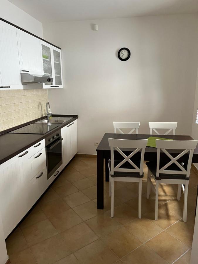 Apartman Viktoria 5 Ruzomberok Bagian luar foto